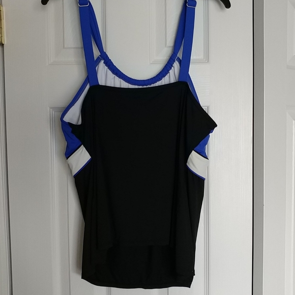 Swim top - Picture 2 of 2